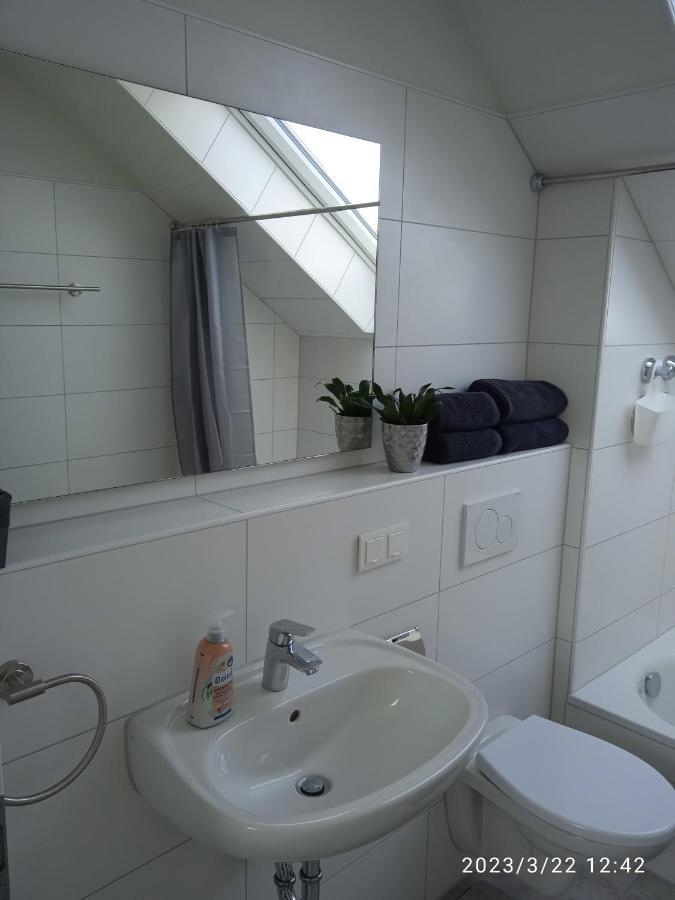 Zimmer Frei 3 Wiesbaden Luaran gambar